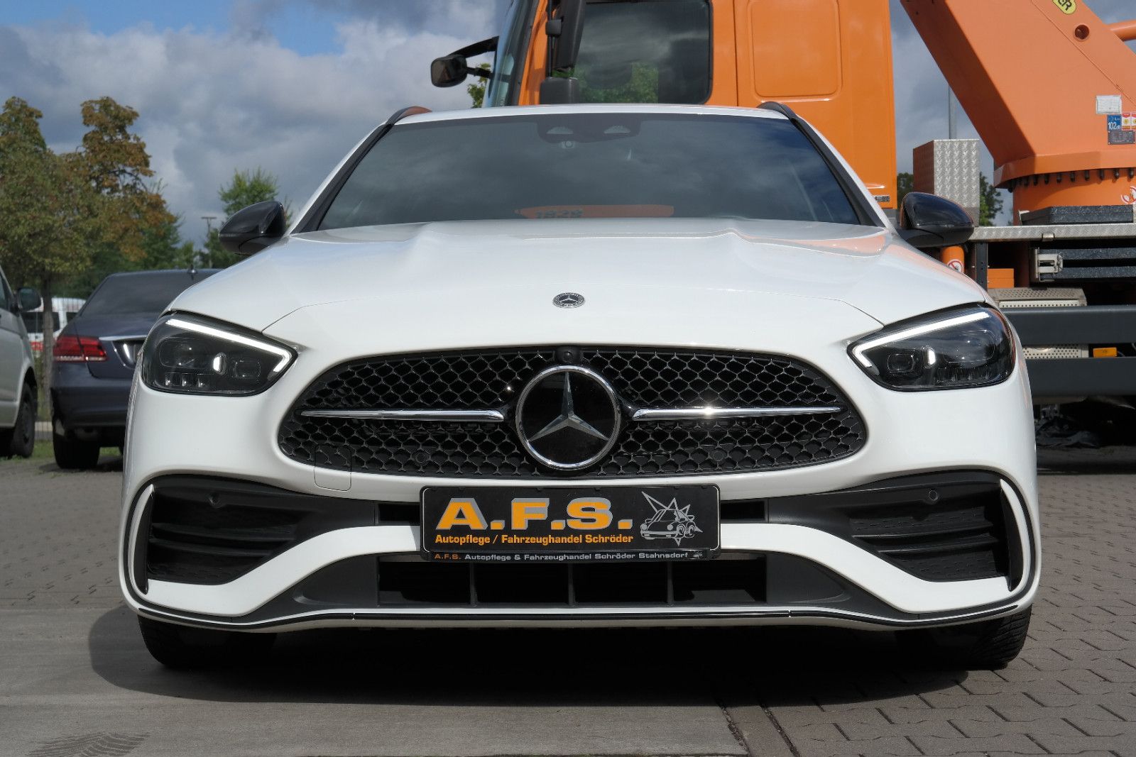 Mercedes-Benz C 220 T 4Matic Leder LED AMG-Line High-B. Garan foto 2