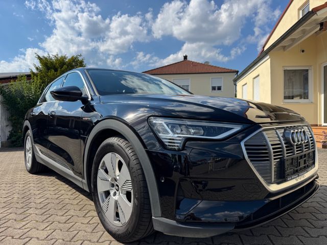 AUDI e-tron 55 quattro AHK Nav Kamera Virtual Luftfed