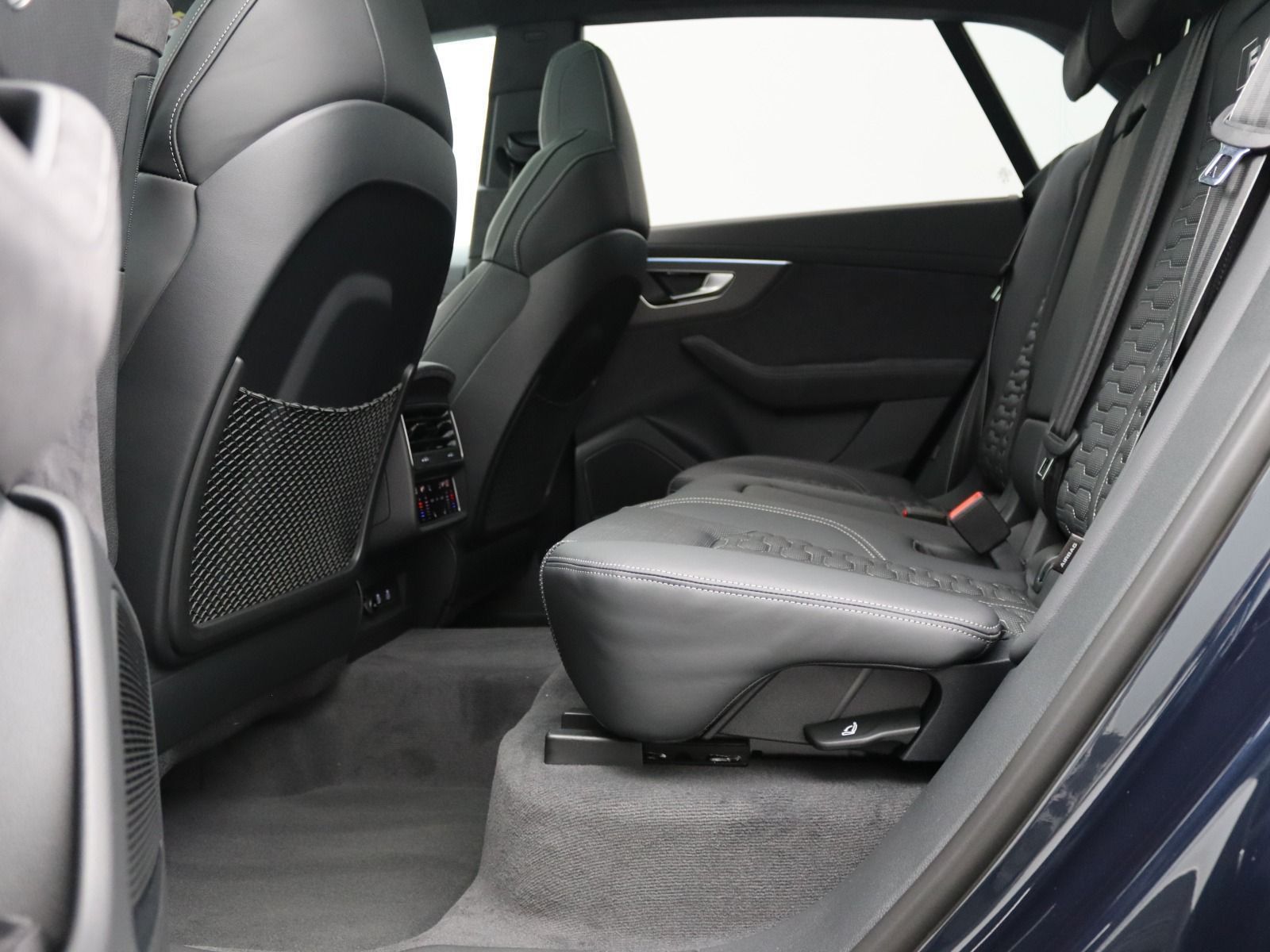 Audi RSQ8 - Bild 7