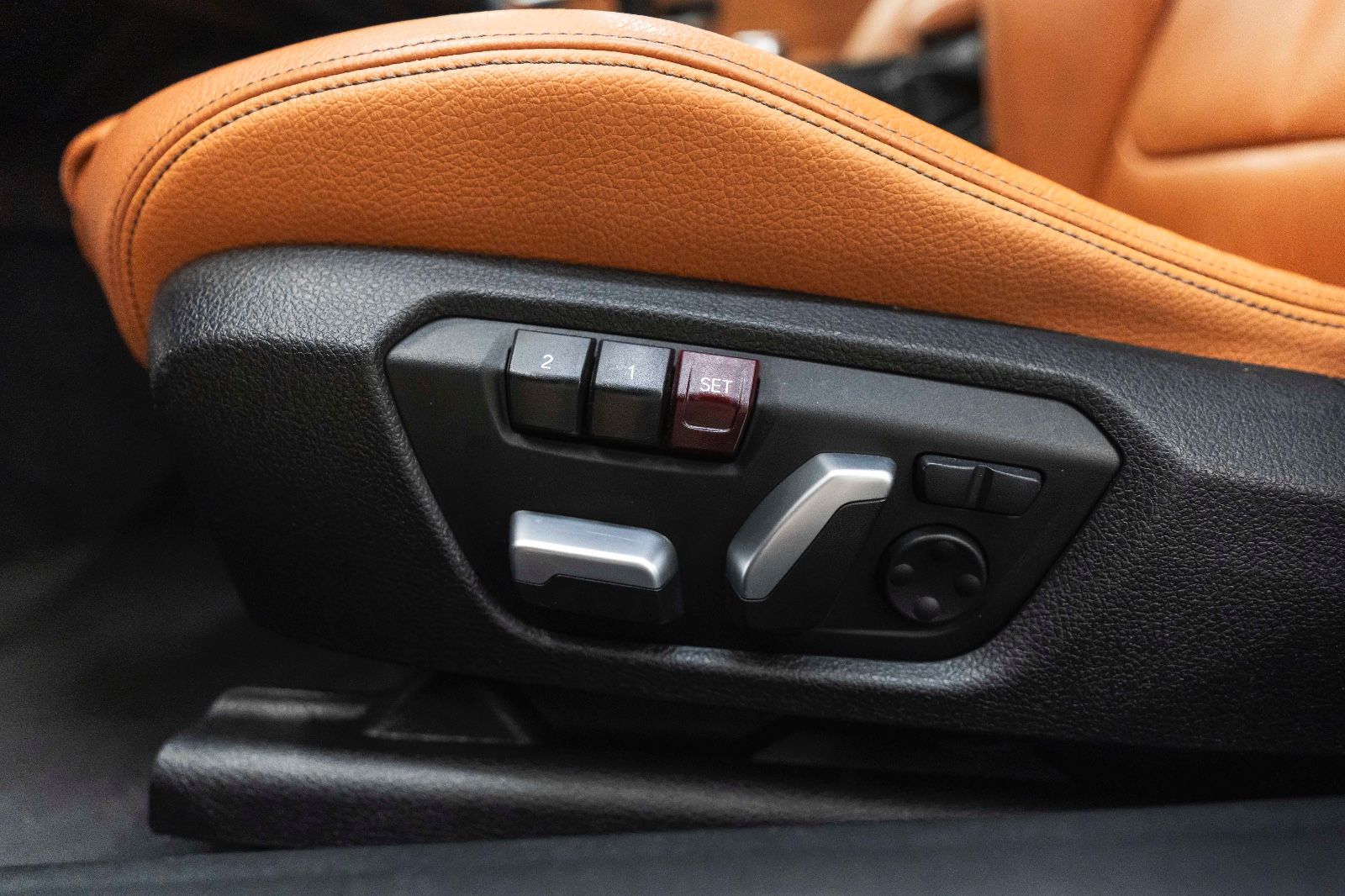 Fahrzeugabbildung BMW 440I GC M-Performance LED KAM CARPLAY H&K ALC