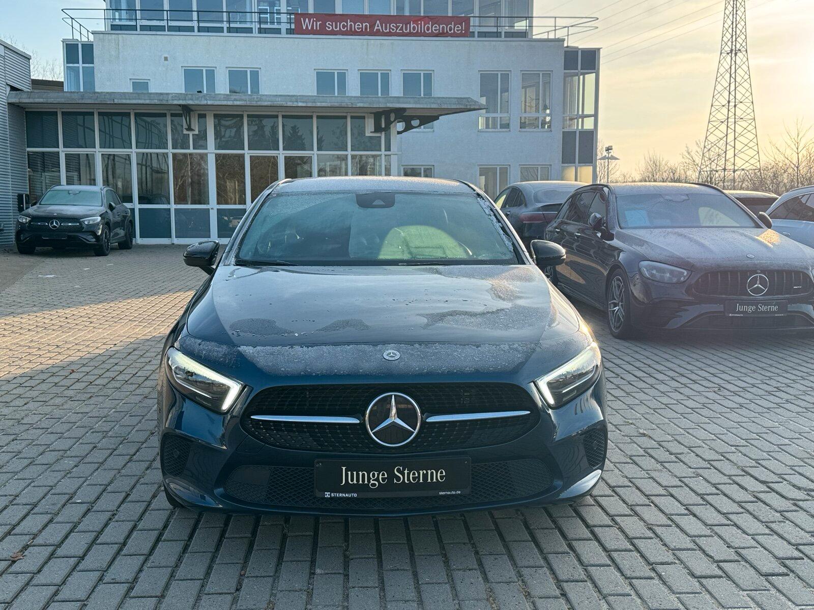 Mercedes-Benz A 250 e Progressive/Navi/Autom./Klima/LED