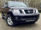 Nissan Navara 2.5 dCi 190CV Manuale 4WD - Nissan Navara: 2.5