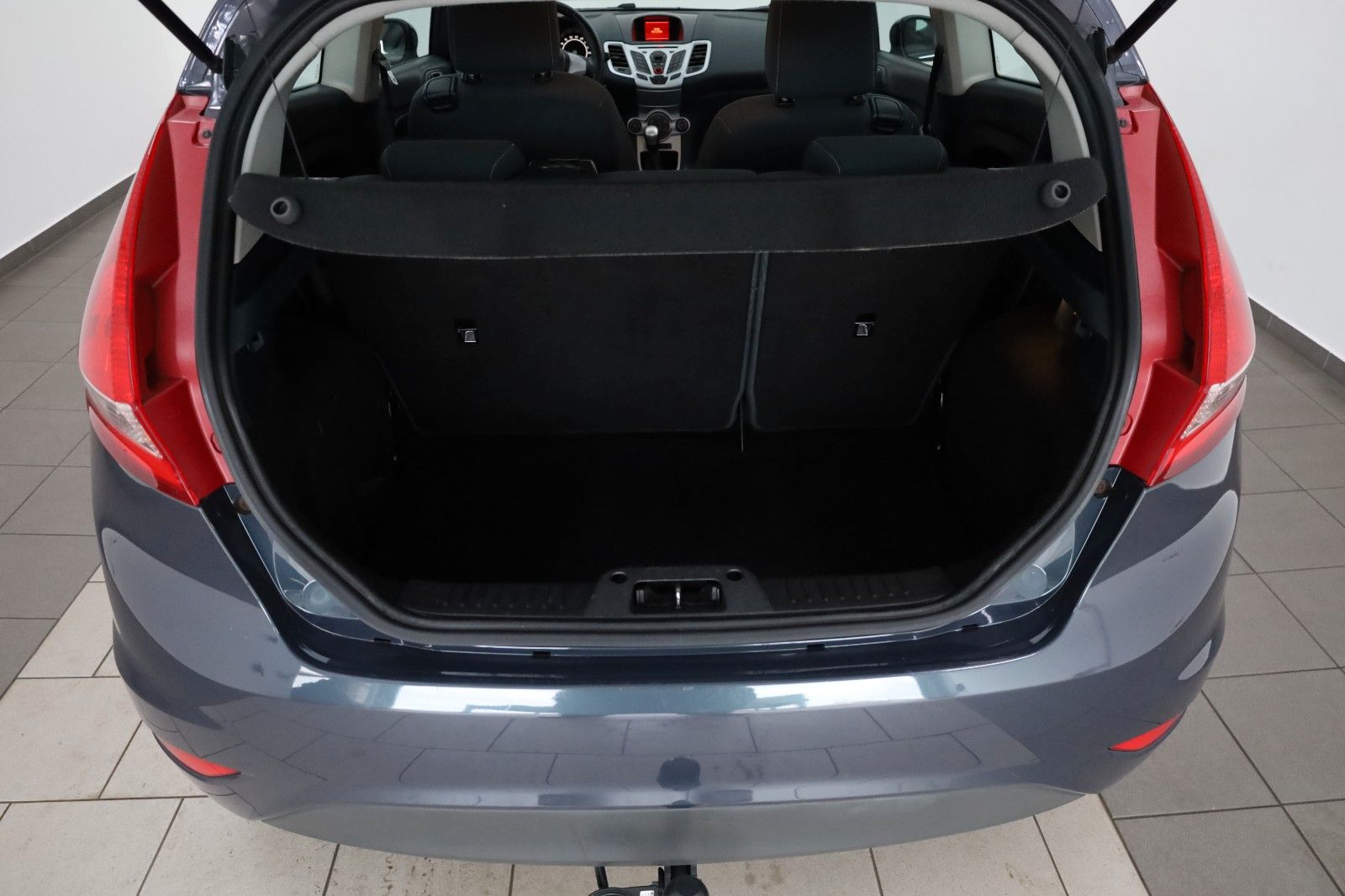 Fahrzeugabbildung Ford Fiesta Trend Klima,AHK