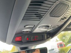 Foto Nummer 21: PEUGEOT 5008