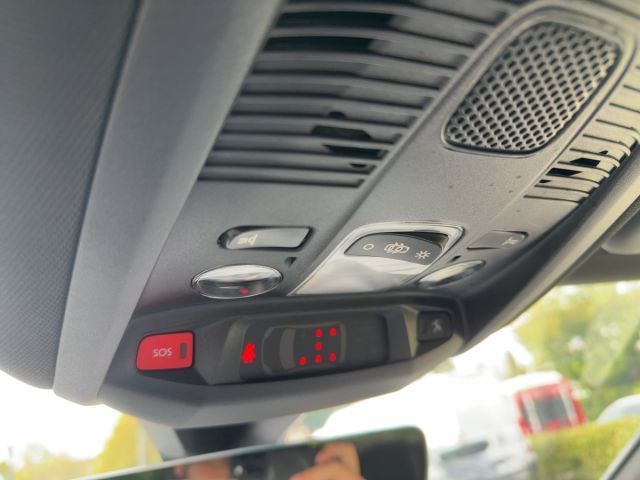 Foto Nummer 21: PEUGEOT 5008