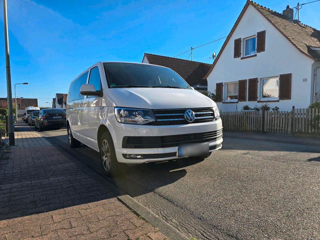 Image of Volkswagen T6 Multivan