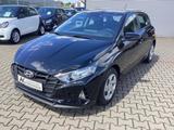 Hyundai i20 Select - Lenkradheizg. 1. Hand - Hyundai i20: Schwarz