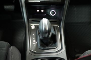 Volkswagen Touran 2.0 DSG R-Line 7-Sitze AHK Kamera