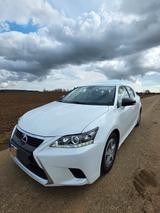 Lexus CT 200h 200h - - Lexus CT 200h von privat