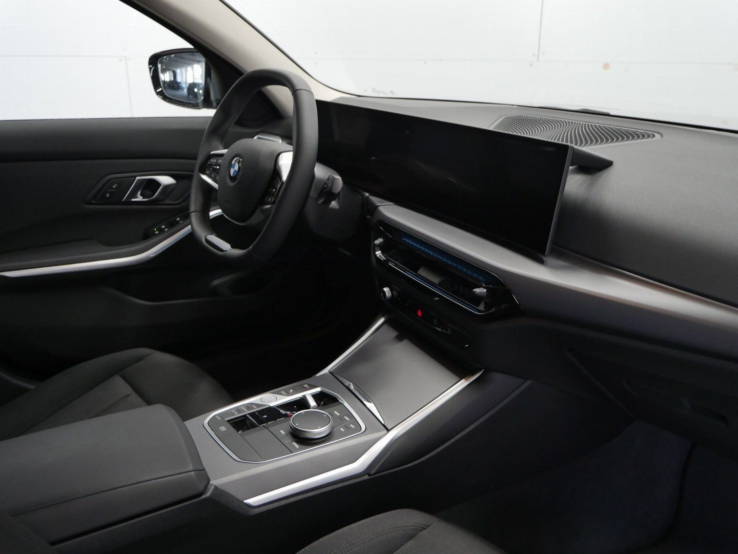 Fahrzeugabbildung BMW 320i |Komfortzugang |Driving Assistant |HiFi