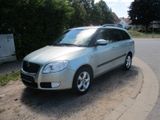 Skoda Fabia 1.6 Style Edition/AHK+LM+SHZ+Klimatronik! - Skoda Fabia aus 2009: Kombi