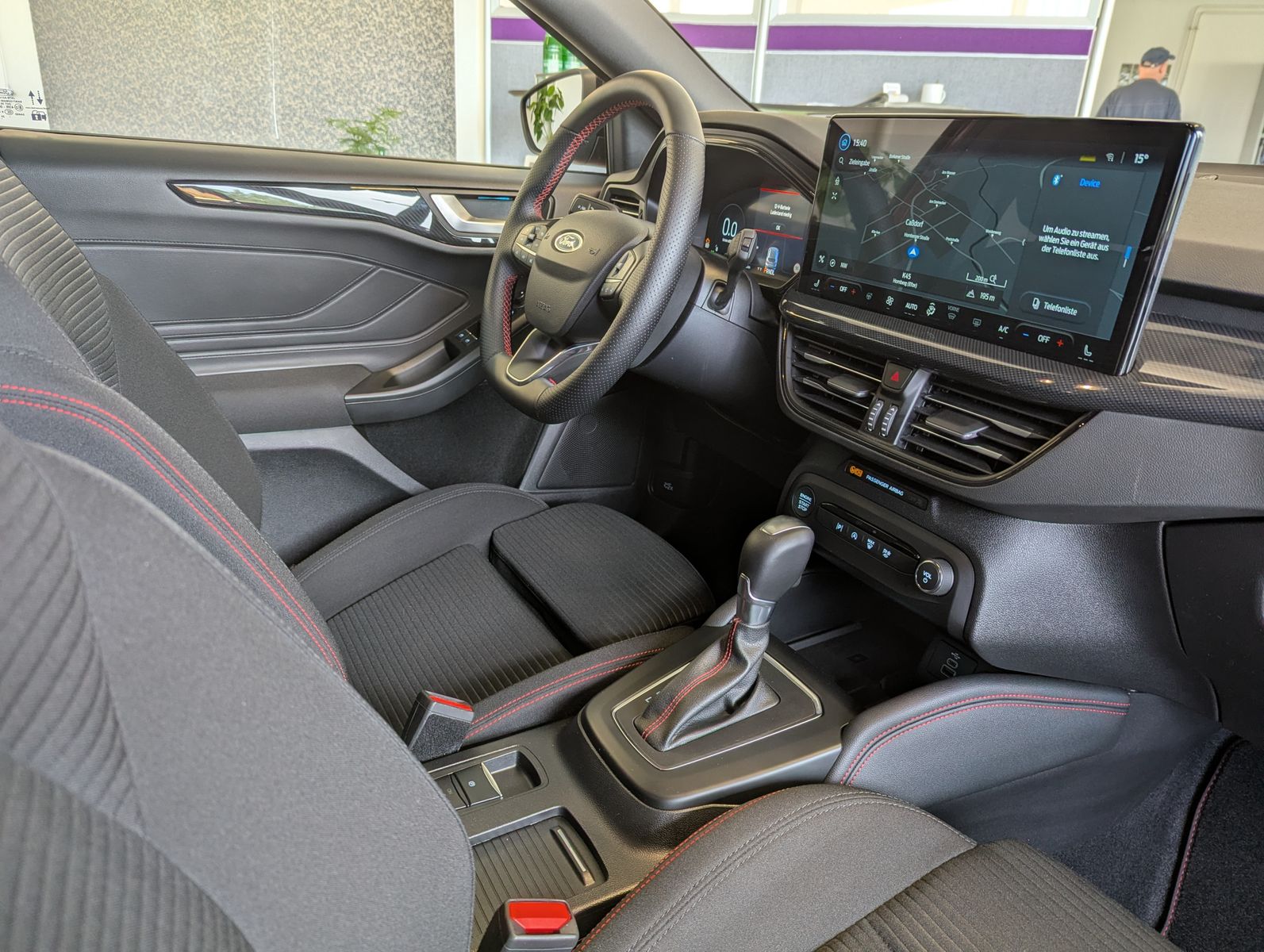 Fahrzeugabbildung Ford Focus 1.0 ST-Line X EB Matrix B&amp;O ACC Kamera 18"