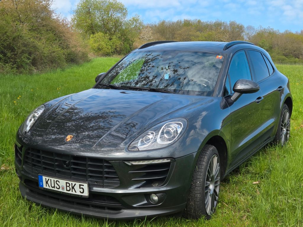 Image of Porsche Macan