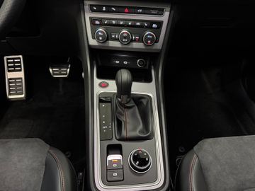 Fahrzeugbestand 24 Seat Ateca FR 2.0 DSG Black Ed. AHKPano360Grad