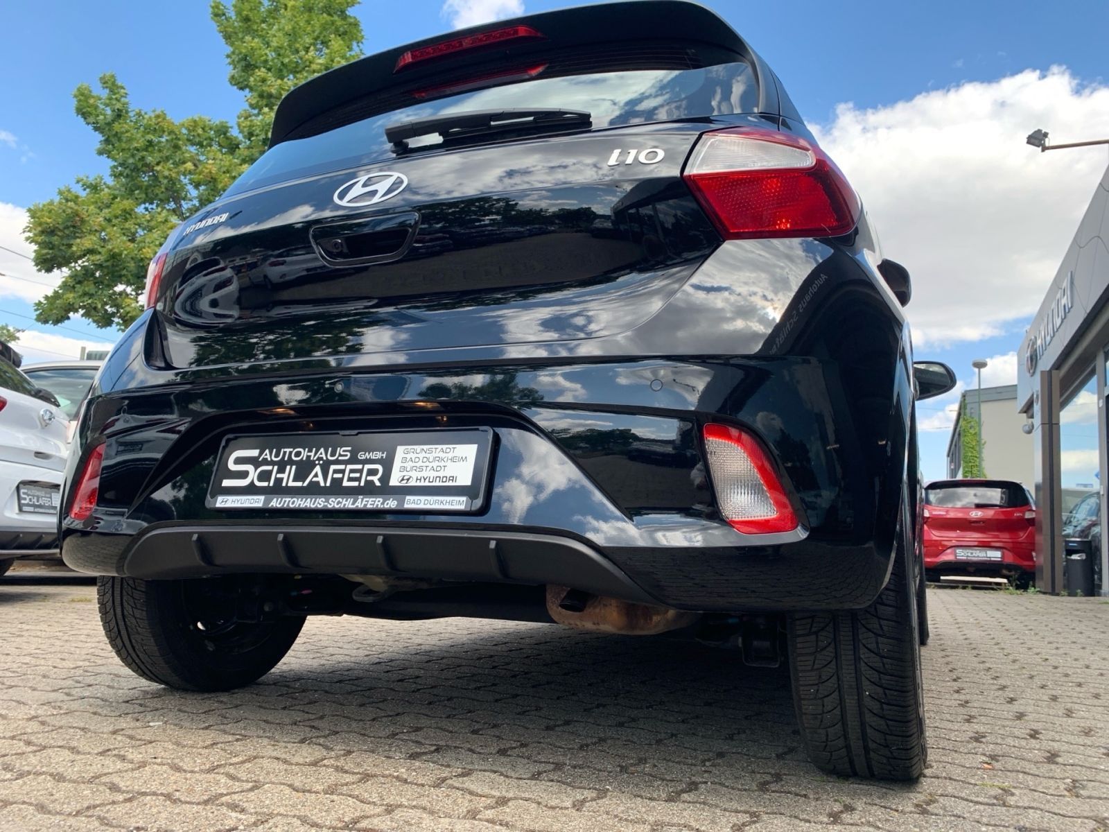 Fahrzeugabbildung Hyundai i10 1.0 Select Navi Kamera Allwetter