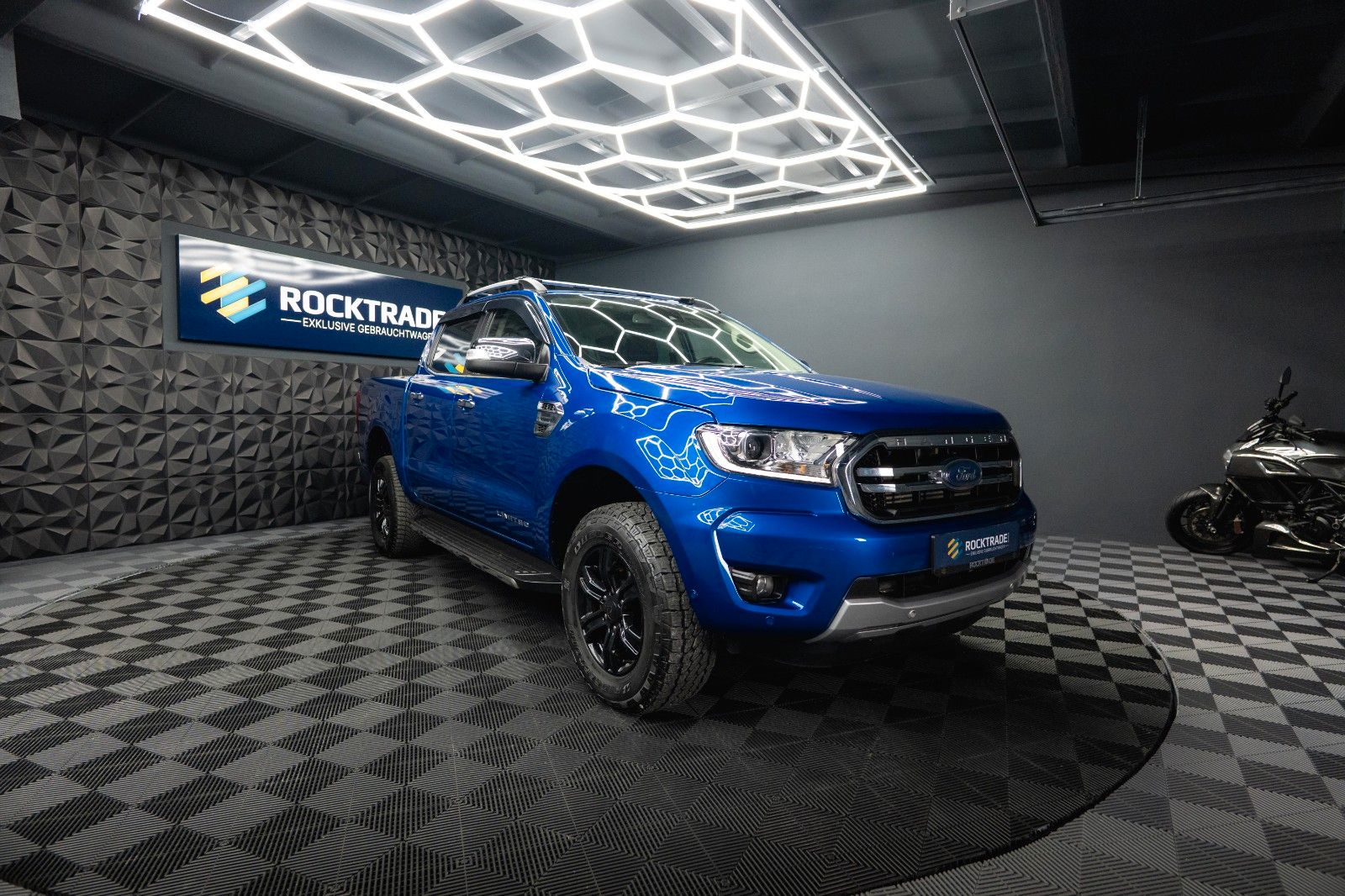 Fahrzeugabbildung Ford Ranger Limited Doppelkabine 4x4 *ACC*LED*DAB*