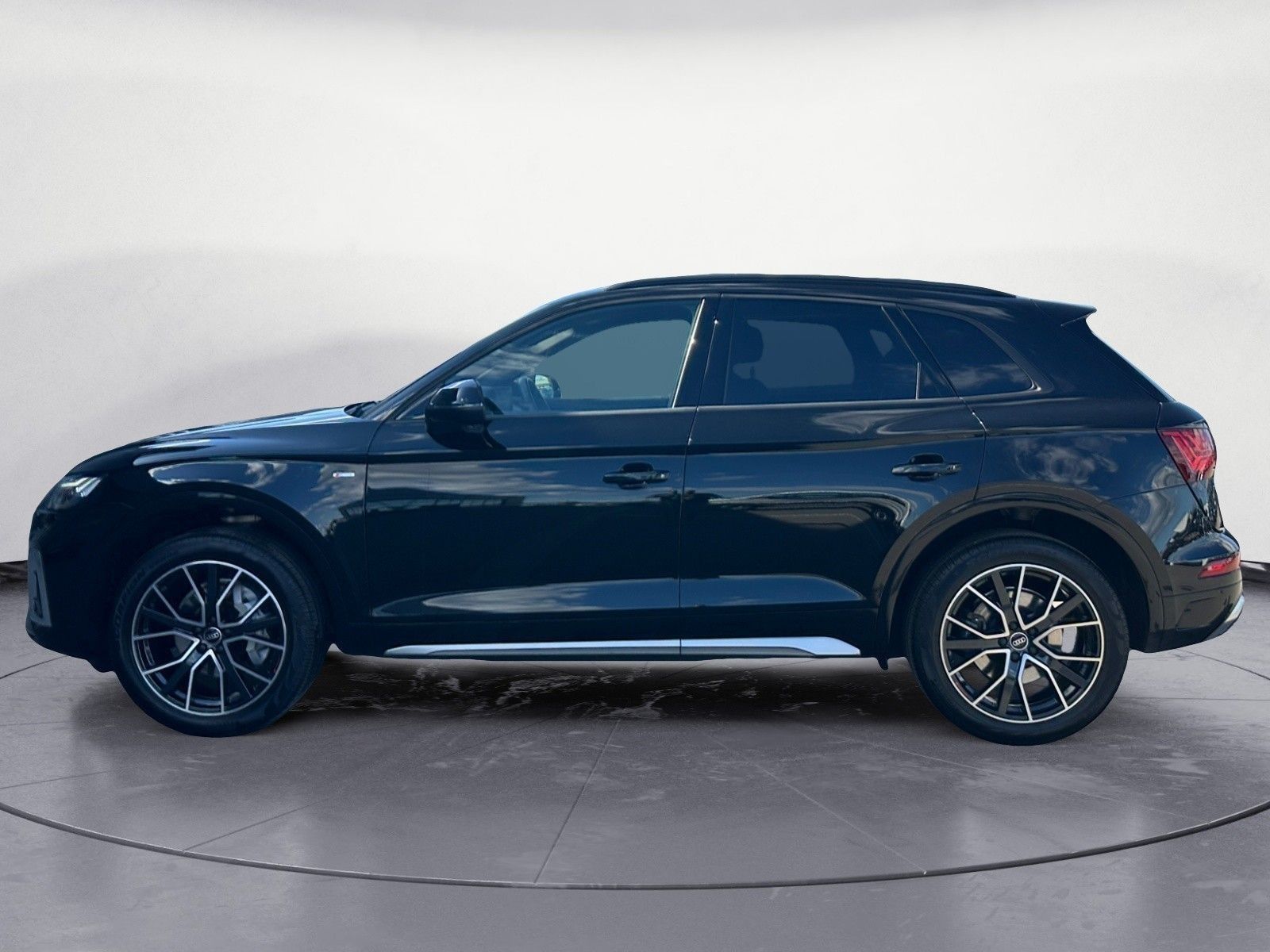 Audi Q5 40 TDI quattro S-tronic S-Line AHK Navi Kamer imagem 3