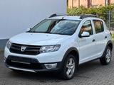 Dacia Sandero II 1.5 Stepway Ambiance*Klima*SHZ*1.Hand - Dacia Sandero Gebrauchtwagen in Berlin