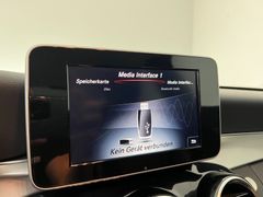 MERCEDES-BENZ C 200 CGI AVANTGARDE/ NUR 29.tKM / RENTNER/ MERCEDES-BENZ C 200 CGI AVANTGARDE/ NUR 29.tKM / RENTNER/