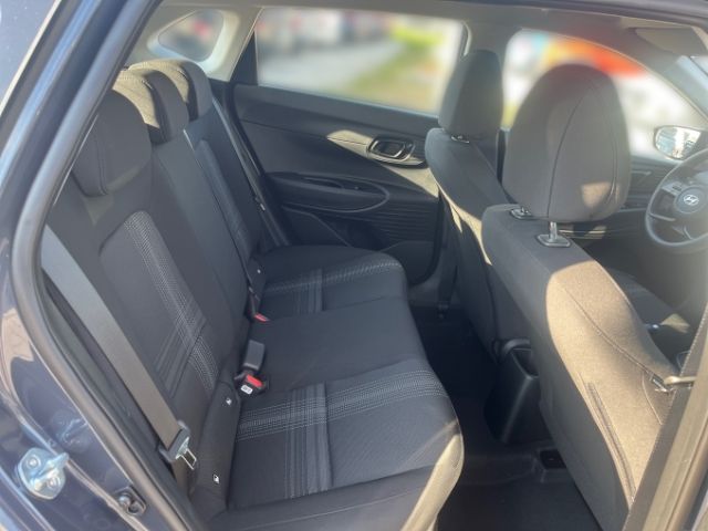 Fahrzeugabbildung Hyundai i20 FL (MY25) Select Navi Kamera PDC Klima uvm.