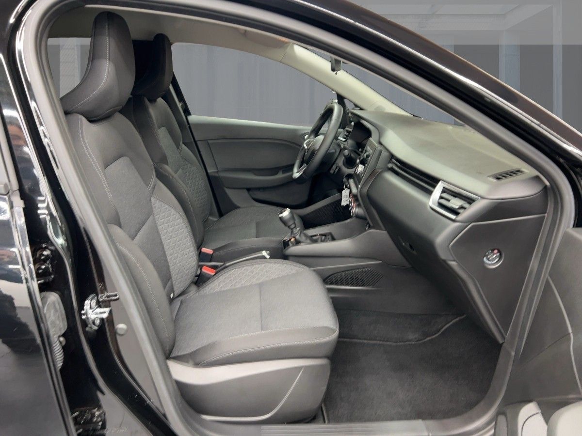 Renault Clio - Bild 8