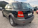 Kia Sorento 2.5 CRDi EX - Kia Sorento mit Diesel-Antrieb: 2.5