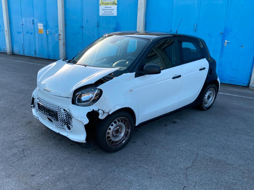 Smart forfour EQ electric drive Cool  Audio 2021