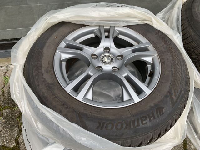 Fahrzeugabbildung Hyundai ix35 2.0 CRDi DPF Style AHK EXPORT