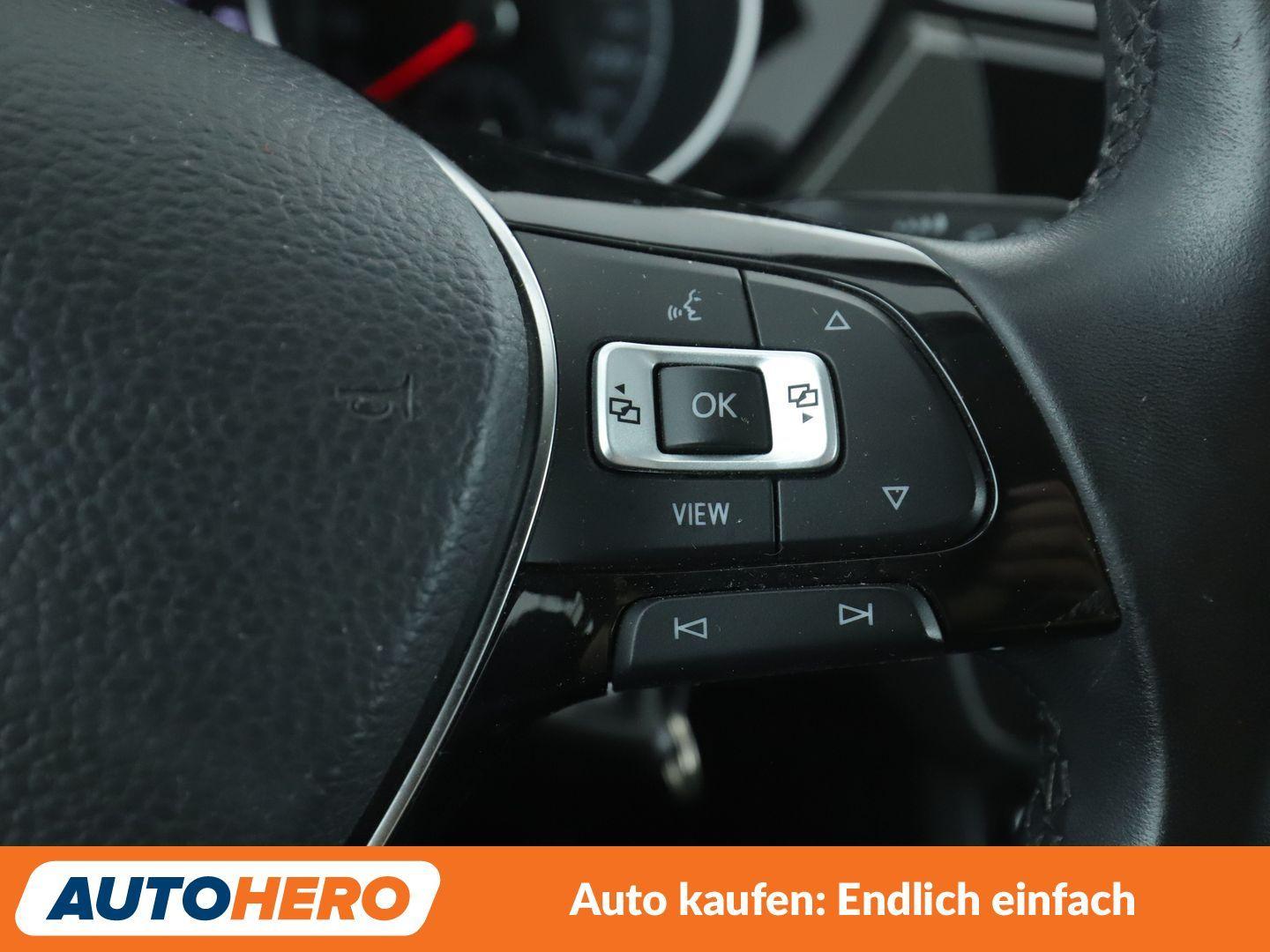 Volkswagen Touran 1.0 TSI IQ.DRIVE*NAVI*ACC*PDC*