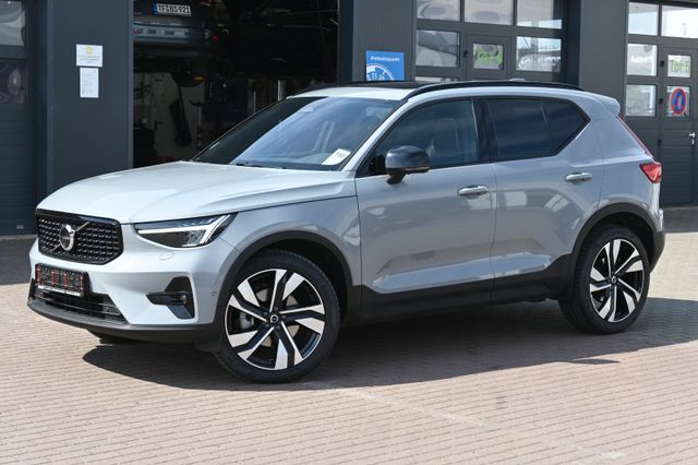 Volvo XC40 B4 Plus Dark*LED*PANO*360*STHZ*H&K*DAB*BLIS