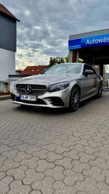Mercedes-Benz C 300d //AMG LINE // NIGHT // BURMESTER // NAVI  - Mercedes-Benz C 300 mit Diesel-Antrieb