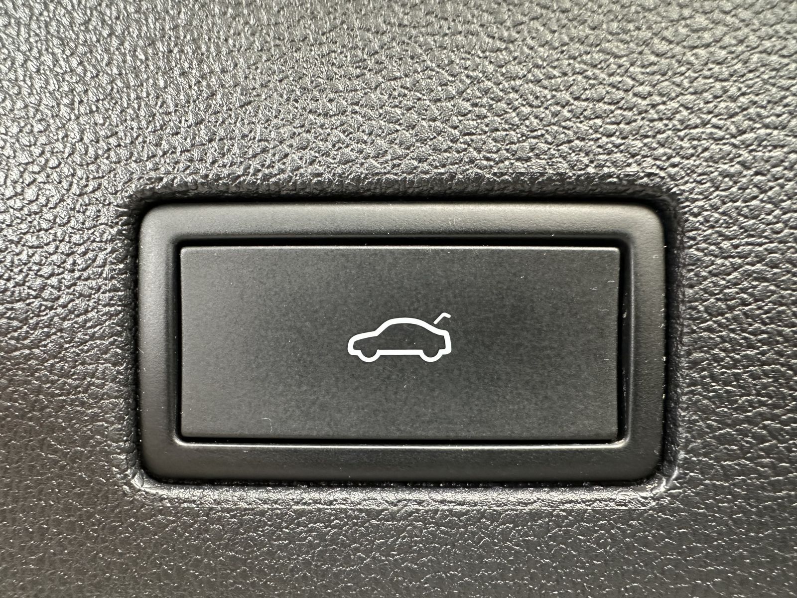 Fahrzeugabbildung Volkswagen Touareg Elegance 4M NAV+LED+DYNAUDIO+DIGDISPLAY