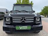 Mercedes-Benz G 500 AHK/KAMERA/DACHTRÄGER/DESIGNO/STDHZ - Mercedes-Benz G 500 mit Benzin-Antrieb