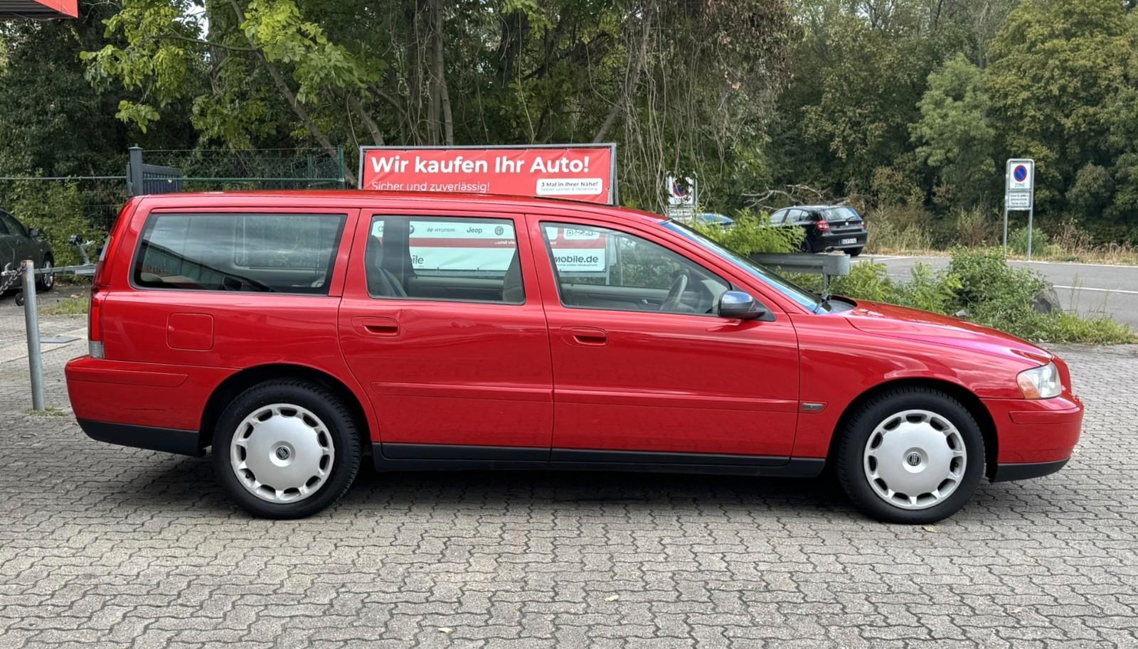 Volvo V70 2005 — photo 8