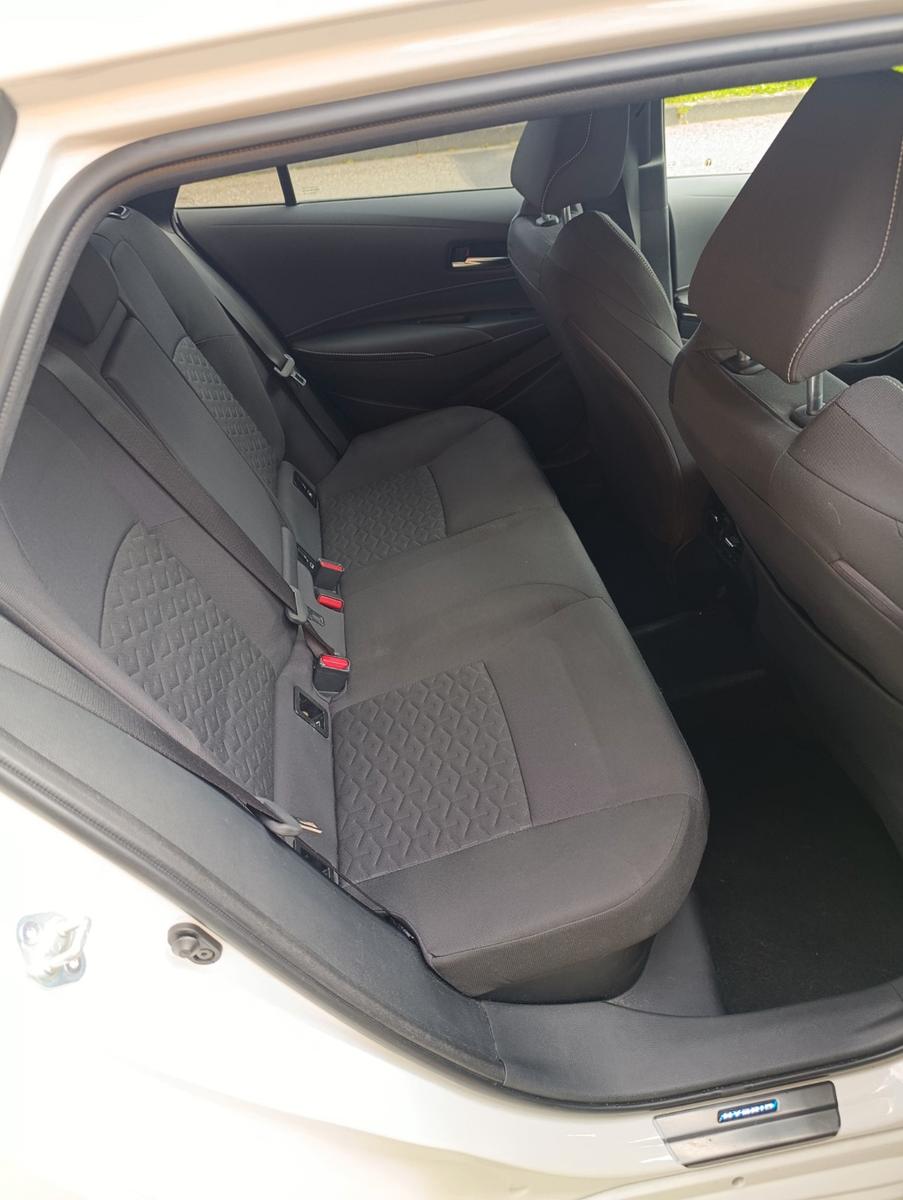 Suzuki Swace 1.8 Hybrid Comfort+ Corolla Touring Sports
