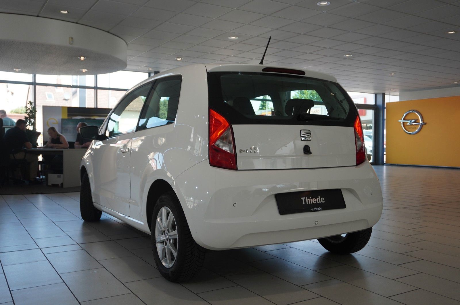 Fahrzeugabbildung SEAT Mii 1.0 MPI CHIC 3-TÜR KLIMA/PDC/USB/TEMP./AUX