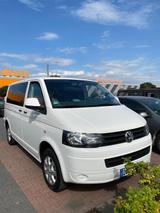 Volkswagen T5 Caravelle kurz - Volkswagen T5 Caravelle in Dortmund