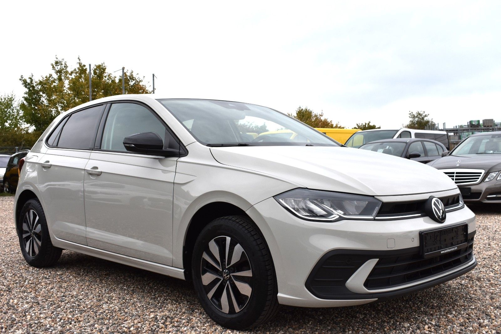 Fahrzeugabbildung Volkswagen Polo VI Goal LED/ACC//Klima/SHZ/SPEED INFO