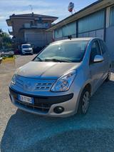 Nissan Pixo 1.0 5 porte GPL Eco Easy - silberne Nissan Pixo