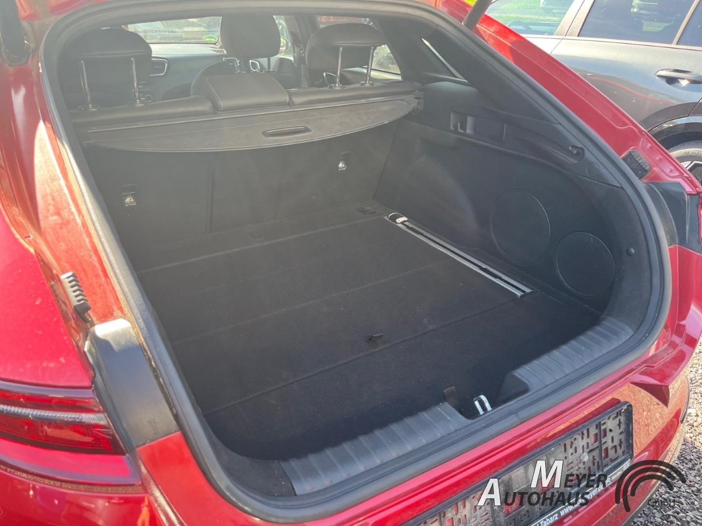 Kia ProCeed 1.4 T-GDI GT-Line + Navigation+Leder+Tec