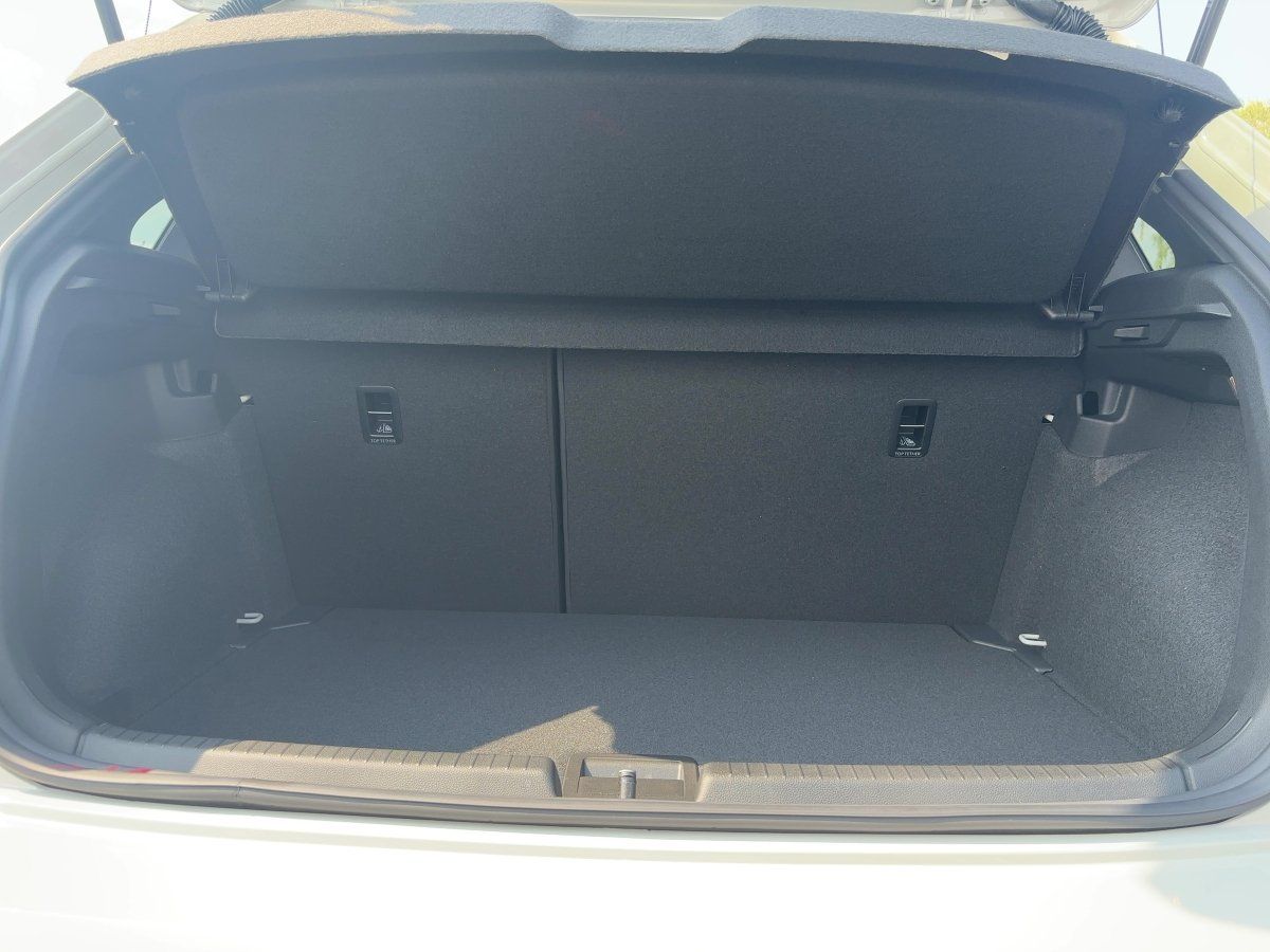 Volkswagen Polo - Bild 9