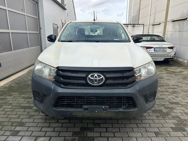 Fahrzeugabbildung Toyota Hilux Double Cab Duty 4x4