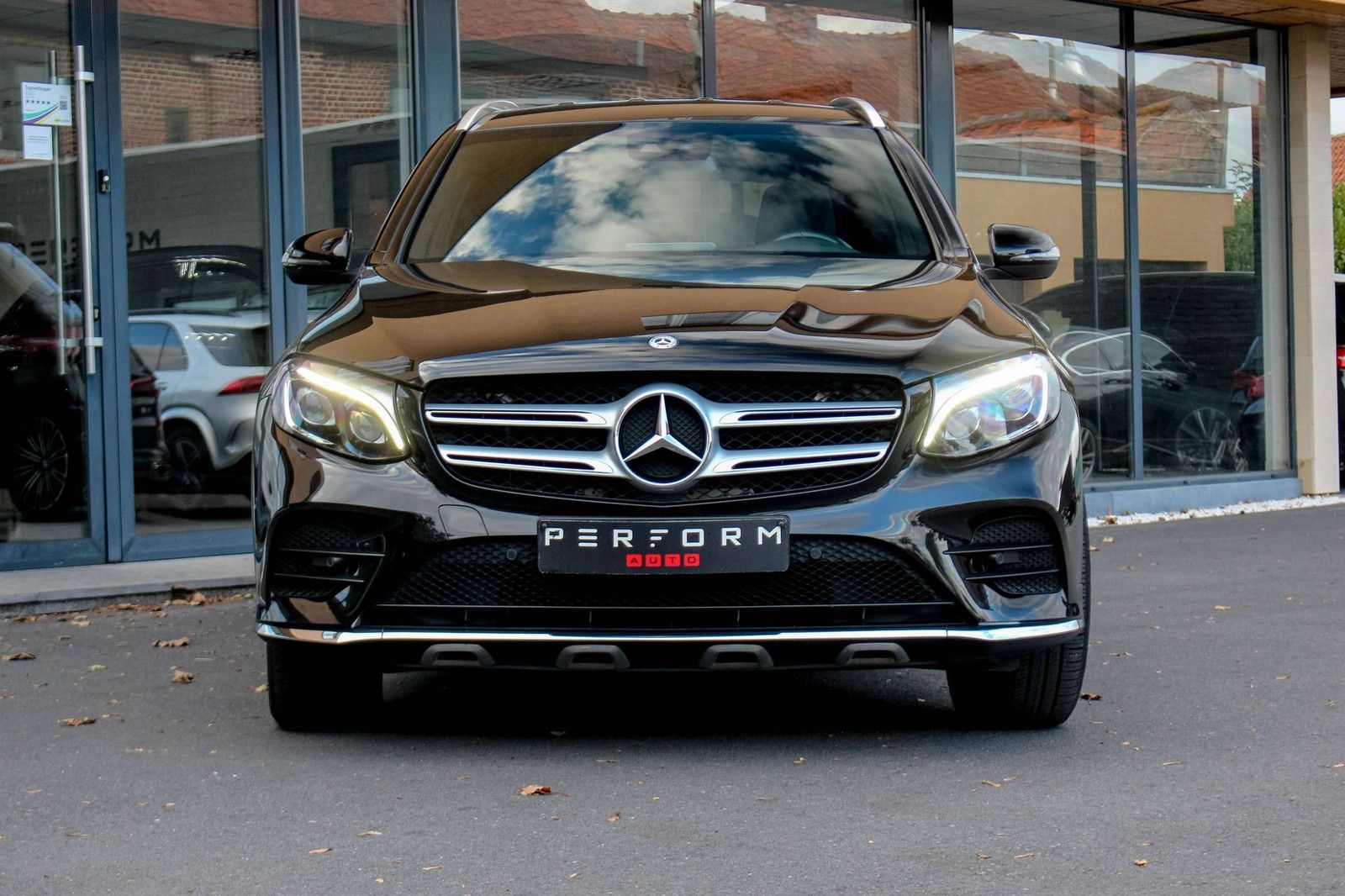 Mercedes-Benz GLC 220 d 4MATIC*AMG LINE*TREKHAAK*CAMERA*LED*NA imagem 2