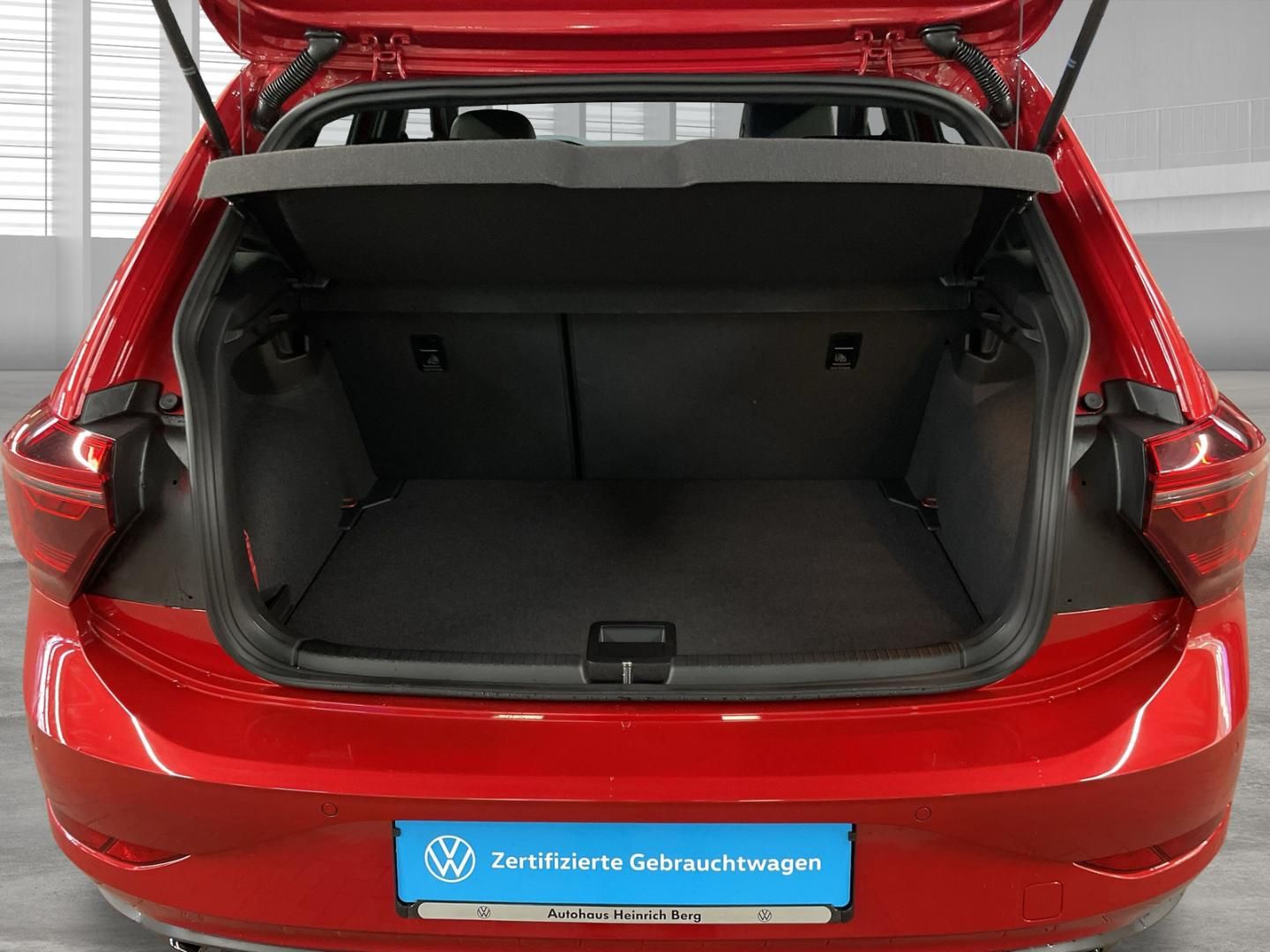 Fahrzeugabbildung Volkswagen Polo GTI "Edition 25" 2.0 TSI DSG