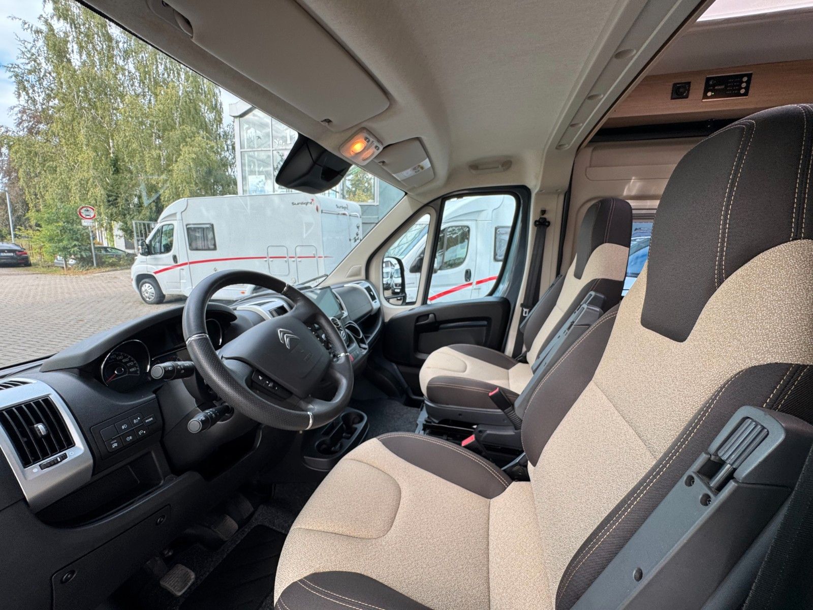 Fahrzeugbild 8