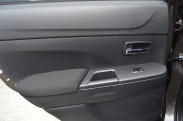 Fahrzeugabbildung Mitsubishi ASX Edition 100+ 4WD*AHK*Kamera*Navi*Klima