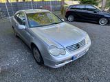 Mercedes-Benz C 220 C -Klasse Sportcoupe C 220 CDI - Mercedes-Benz C 220: Coupé, Cdi Sport