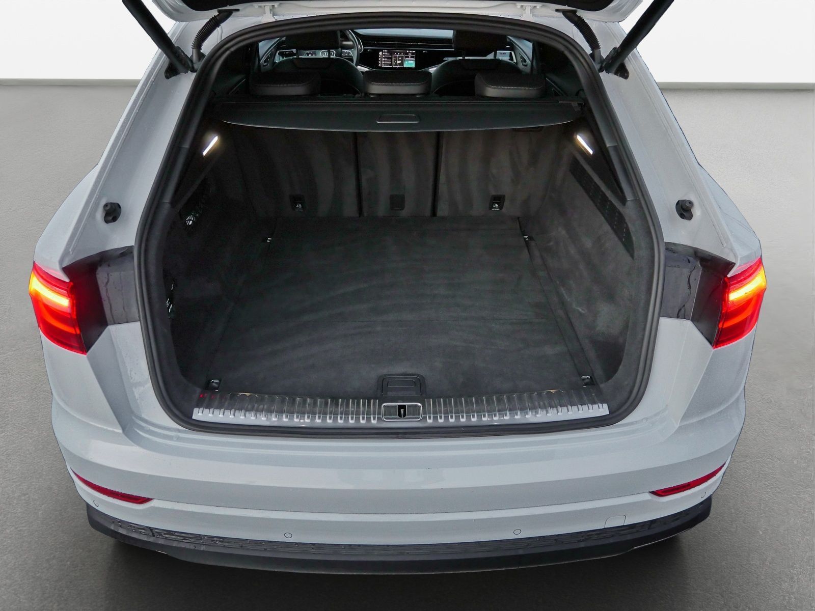 Audi Q8 - Bild 11