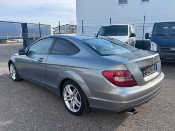 Mercedes C 250 - 3