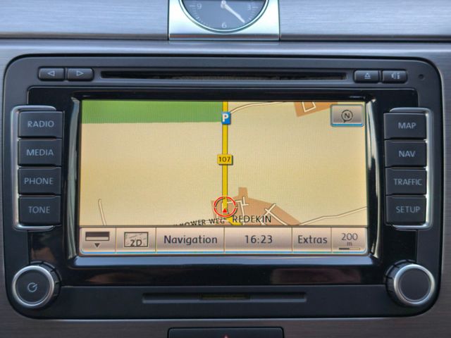 Volkswagen Passat Variant Comfortl*DSG*Bi-Xen*Navi*PDC*